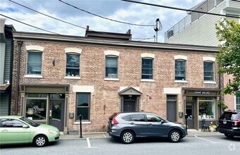 Building Photo - 11 1st St