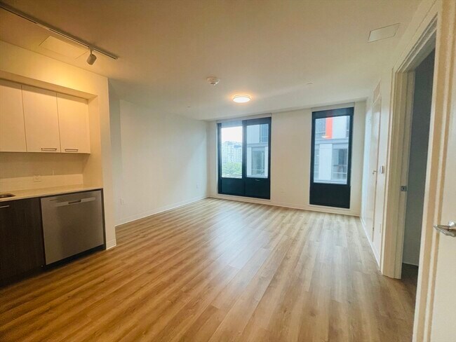 Foto del edificio - 280 Western Ave