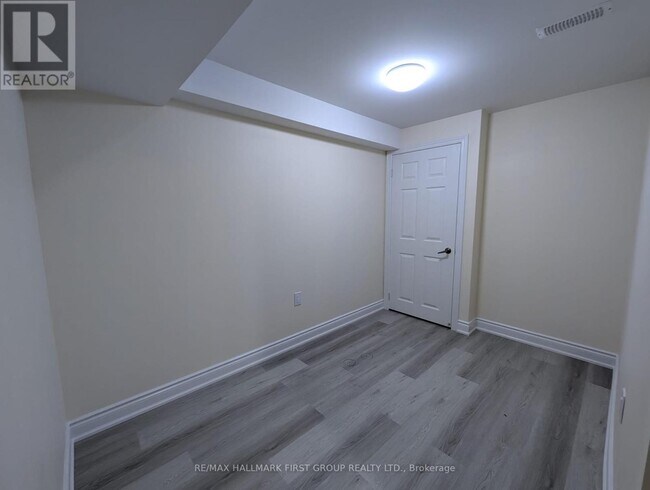 Building Photo - 1212 Shankel Rd