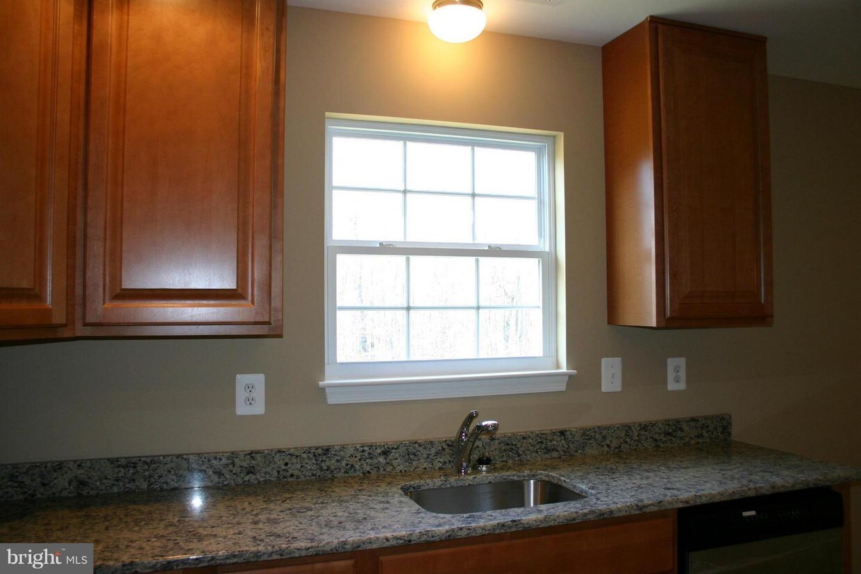 Foto principal - 2010 Harford Rd
