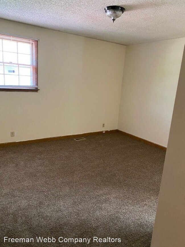 Foto del edificio - 3 br, 1 bath House - 307 Sarver Avenue