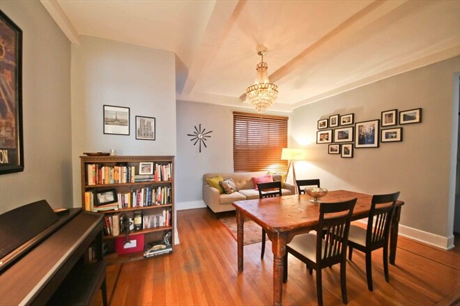 Foto principal - 140 W 55th St