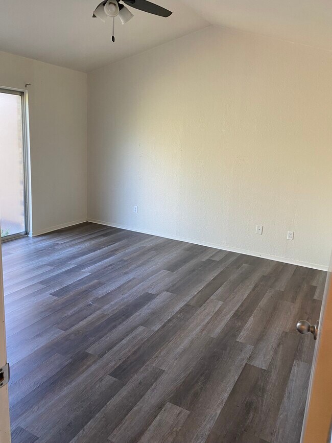 Bedroom 1 - 2500 E Park Blvd