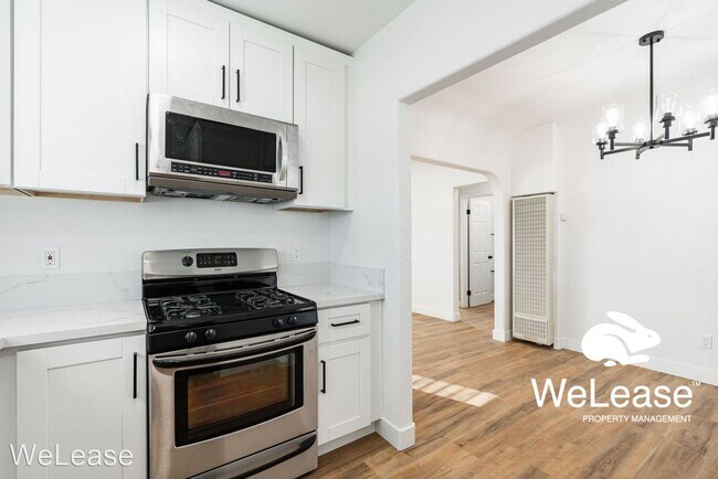 Building Photo - 3 br, 2 bath House - 515 Merlin Drive