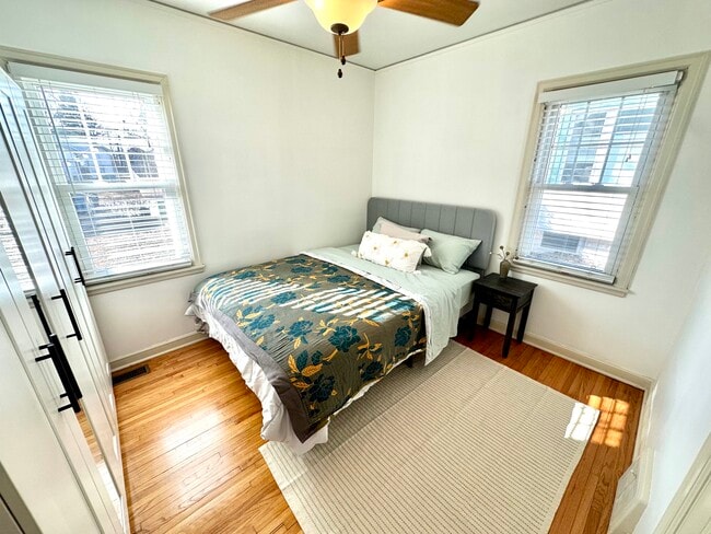 Foto del edificio - 2938 Hayes St NE