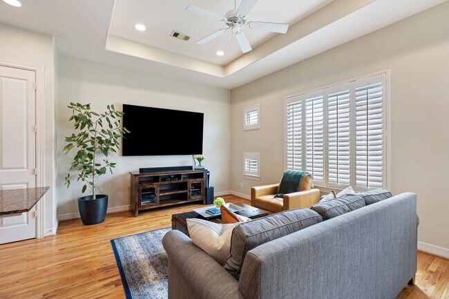 Foto del edificio - 3908 Center St