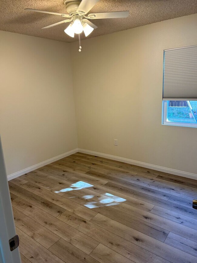 Foto del edificio - Beautiful Remodeled 3 bedroom 2 bath single family home Chula Vista! Ready for move in 1/17/2026!