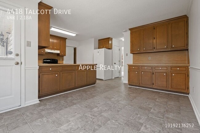 Foto del edificio - 4418 Talcott Dr