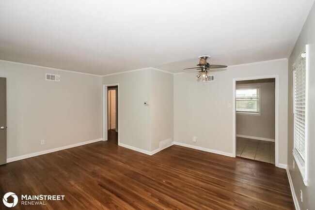 Building Photo - 1619 Hopewell Rd, Memphis, TN 38117