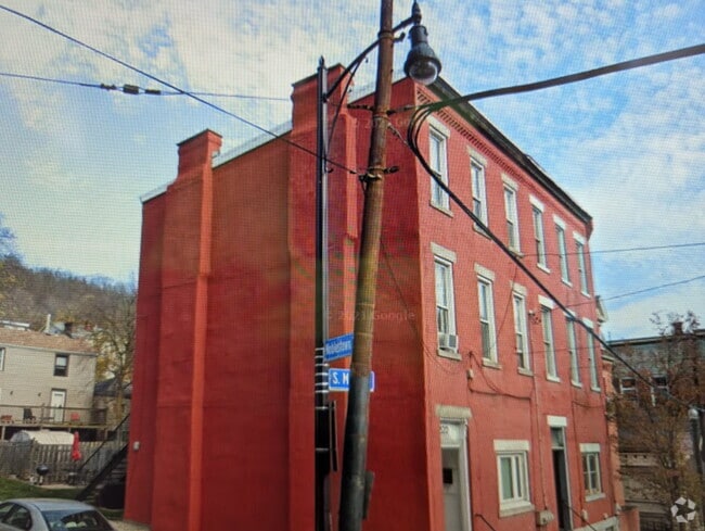 Building Photo - 520 S Main St
