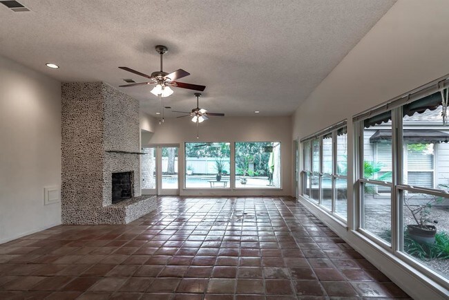 Building Photo - 1538 Wood Lodge Dr