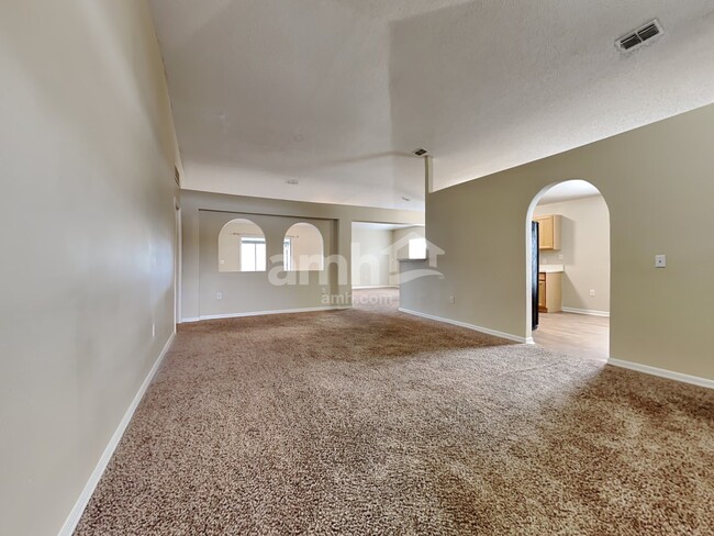 Foto del edificio - 9469 Arbor Oak Ln