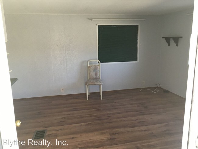 Building Photo - 13543 E 44th St