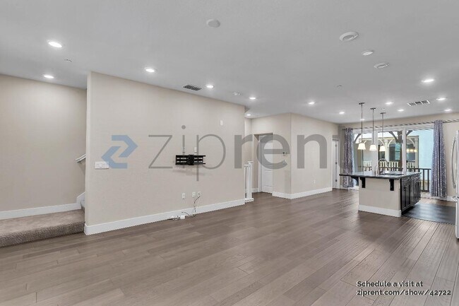 Foto del edificio - 4086 Kinsale St