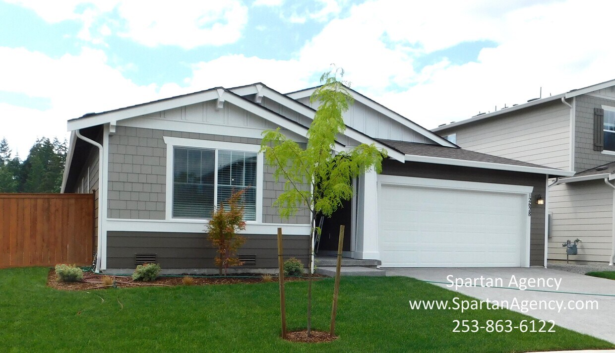 Foto principal - 12628 173rd Ave E