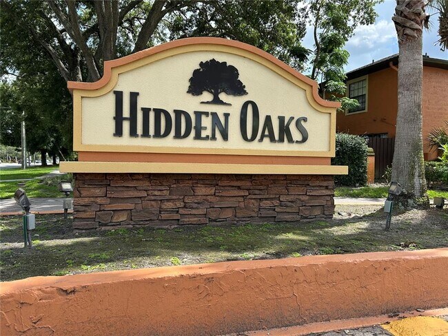 Foto del edificio - 3229 Oak Lawn Pl