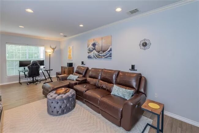 Building Photo - 12250 Abbey Glen Ln