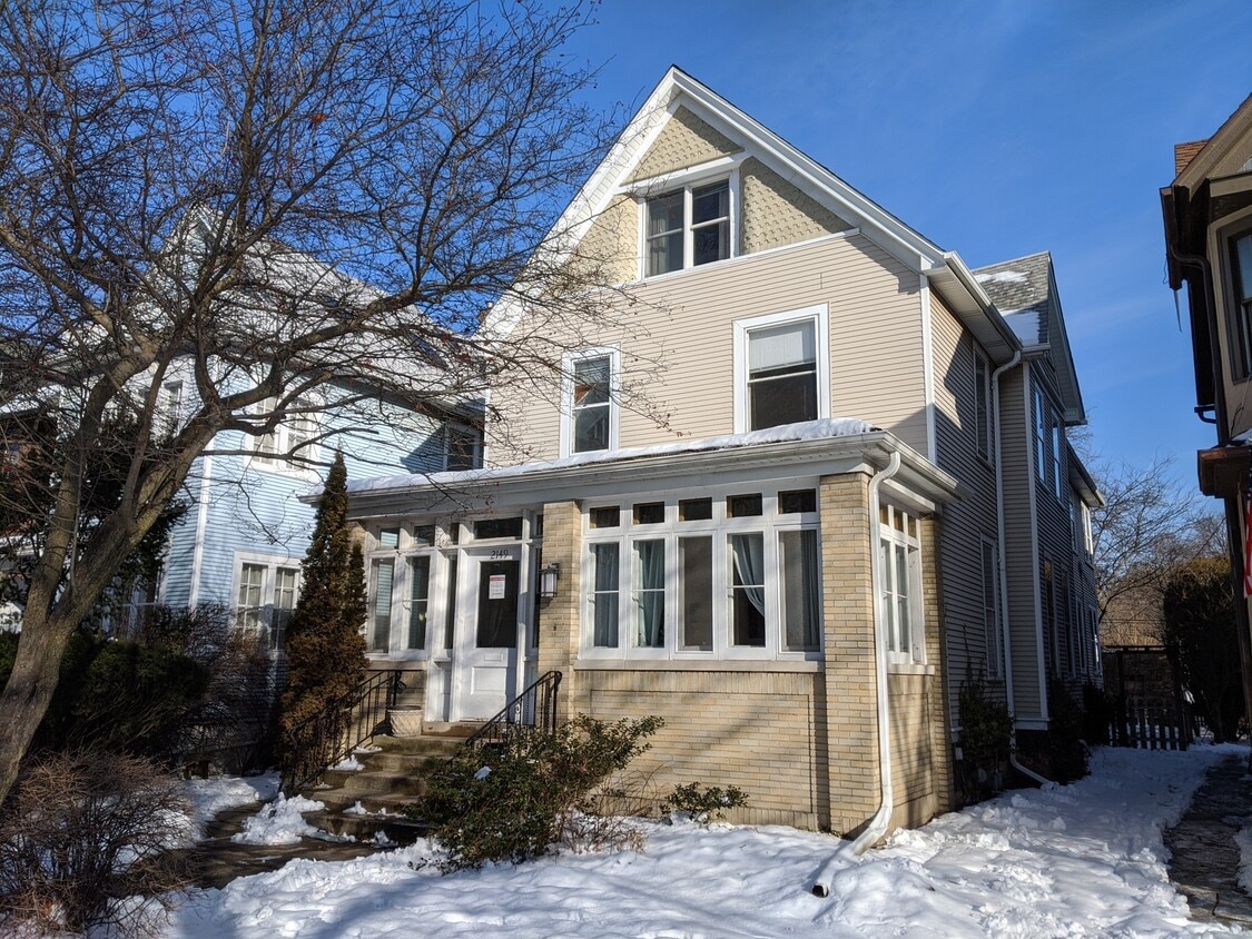 Exterior Charming Facade - 2149 Sherman Ave