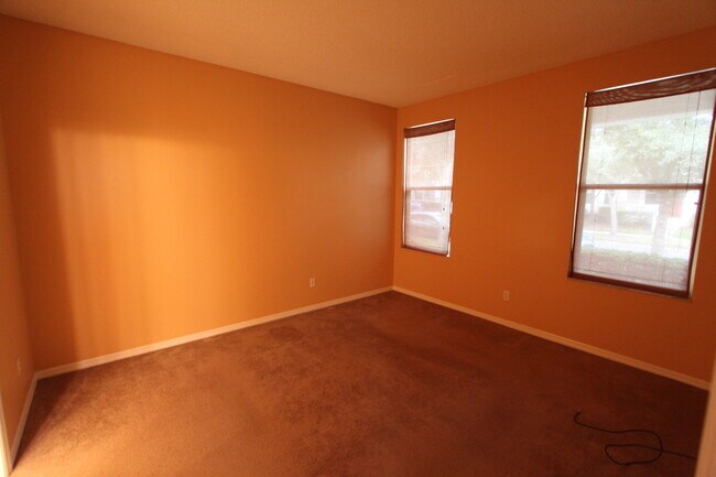 Foto del edificio - Available NOW! BEAUTIFUL  2 BD/2BA Home in...