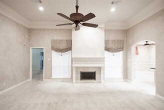 Building Photo - 26910 Willow Ln