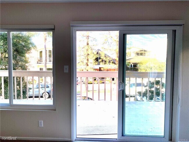 Foto del edificio - 4 br, 2.5 bath House - 512 2nd St