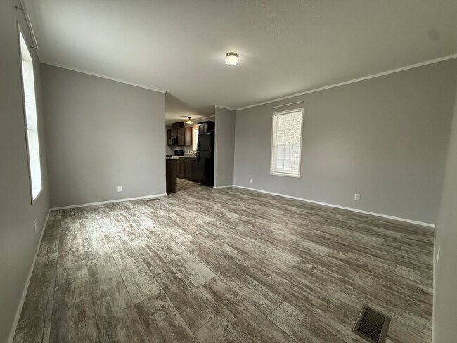 Building Photo - 11827 Cascade Cir