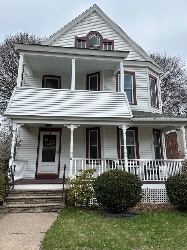 Foto del edificio - 14 Myrtle Ave