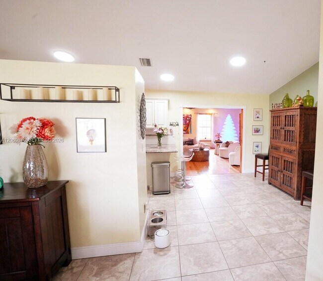 Foto del edificio - 2304 SE 8th Terrace