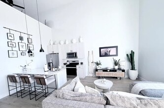 Building Photo - 4890 Zuni St