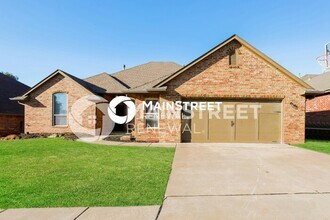 Building Photo - 4604 NW 162nd Ct