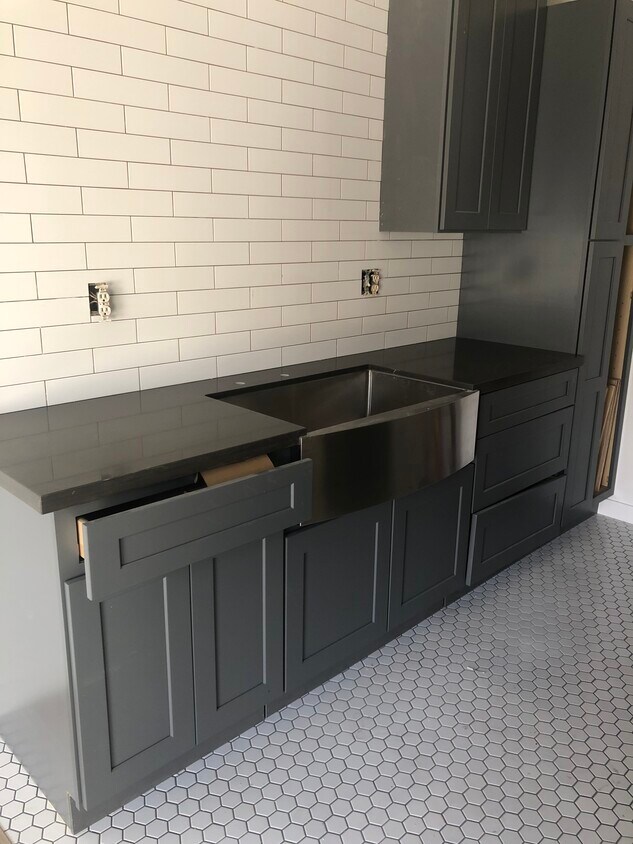 Newly renovated kitchen - 1150 S State College Blvd