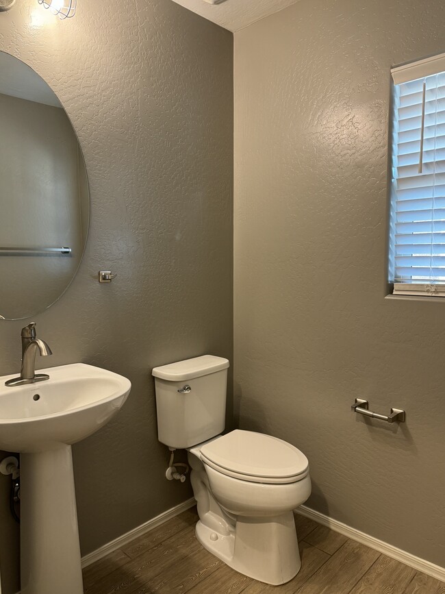 Downstairs Bath - 11918 W Desert Moon Ct