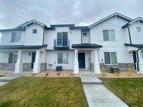 Building Photo - 3933 Orinda Dr