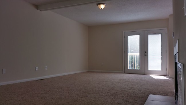 Building Photo - 5162 Hunters Point Ln