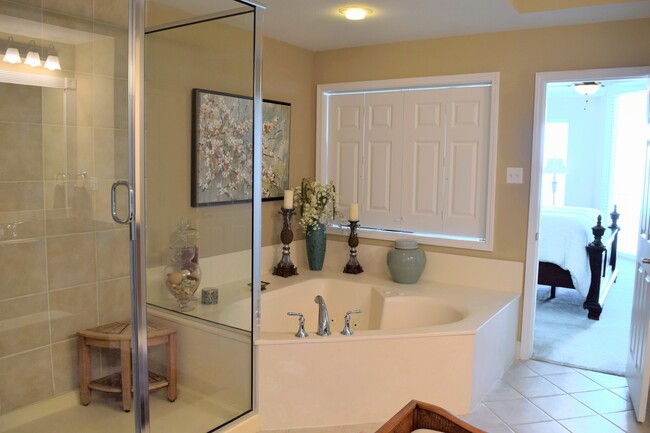 Master shower and large bathtub. - 2668 Beach Blvd