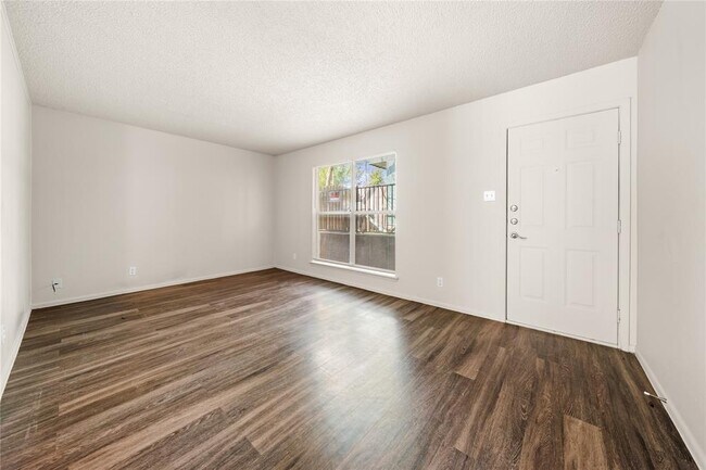 Foto del edificio - 2314 Greenfield Pkwy