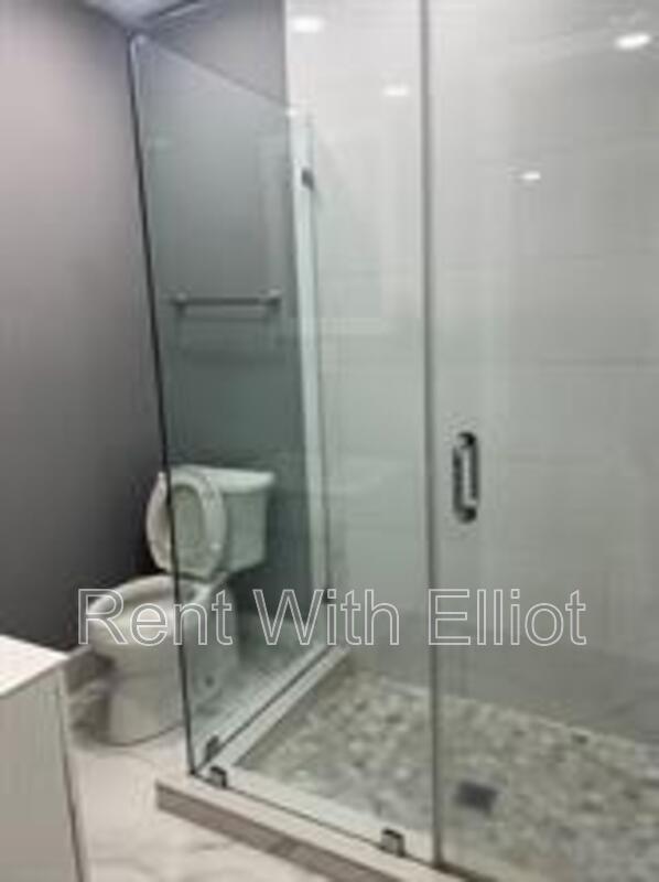 Foto del edificio - 2218 Roosevelt St
