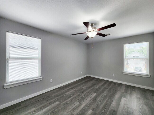 Foto del edificio - 7735 Orebo St