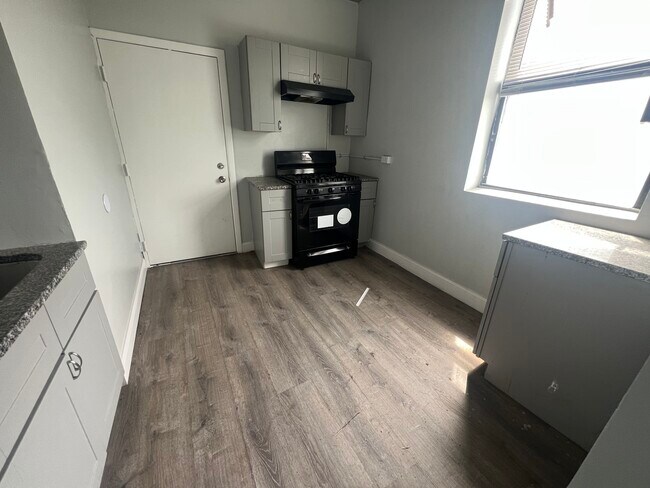 Foto del edificio - 73 E 69th St