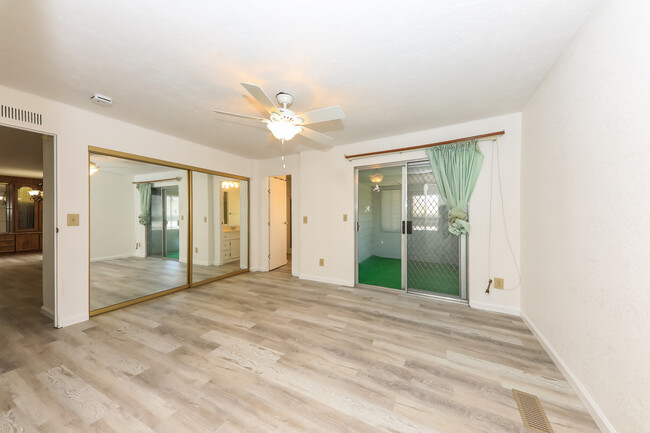Building Photo - 2953 Manzanita Way