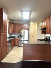 Building Photo - 6211 Crestgate Ln