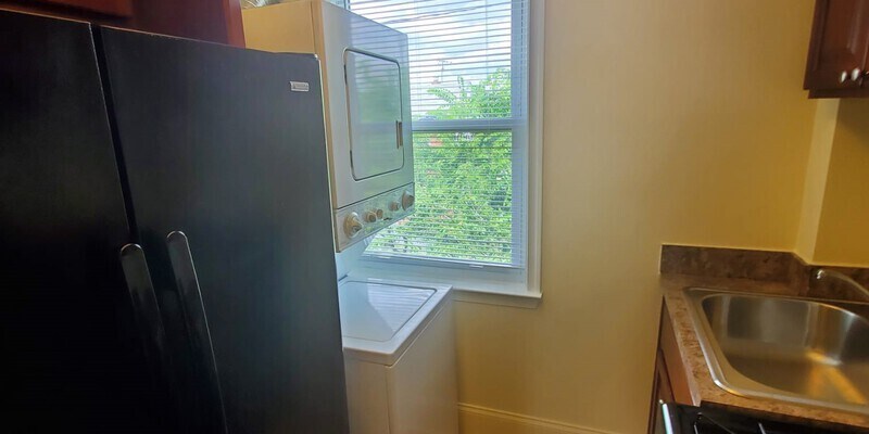 Foto principal - 3700 Erdman Ave