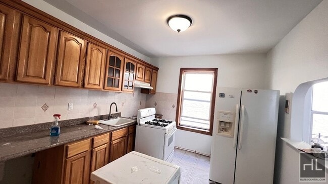 Building Photo - 1358 EAST 38 STREET