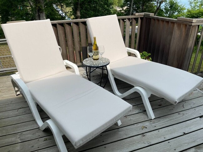 Foto del edificio - 91 Shore Rd