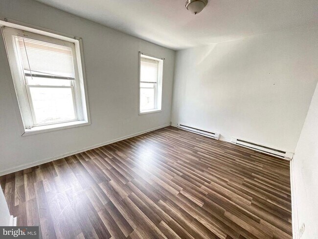 Foto del edificio - 2952 Kensington Ave