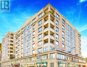 Building Photo - 980 Yonge St