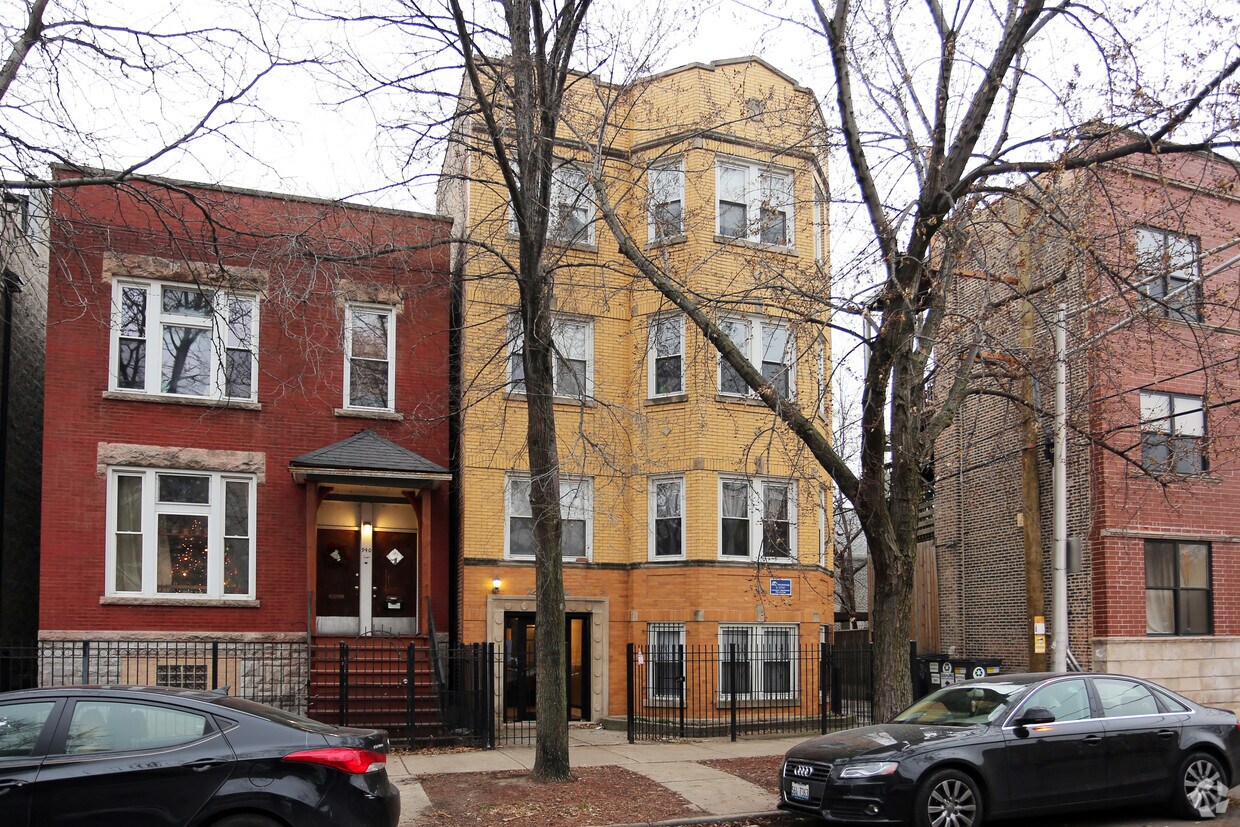 Foto principal - 942 N. Washtenaw Ave.