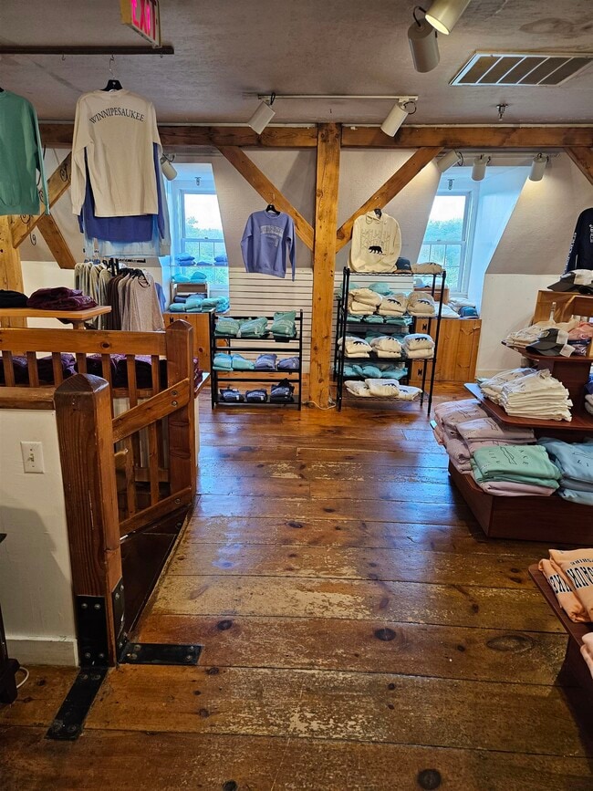 Foto del edificio - 312 Daniel Webster Hwy