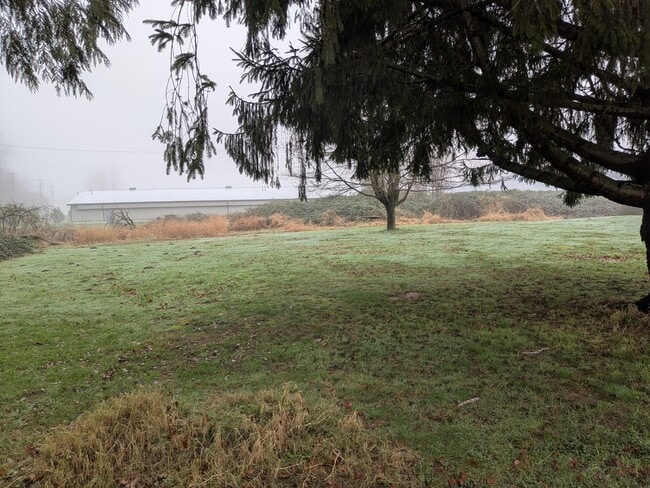 Building Photo - 43025 Vedder Mountain Rd