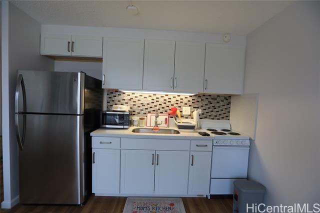 Building Photo - 1650 Kanunu St